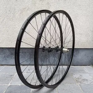 alutube